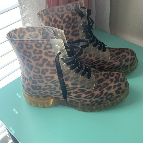 Leopard Print Rain Boots - Picture 2 of 2